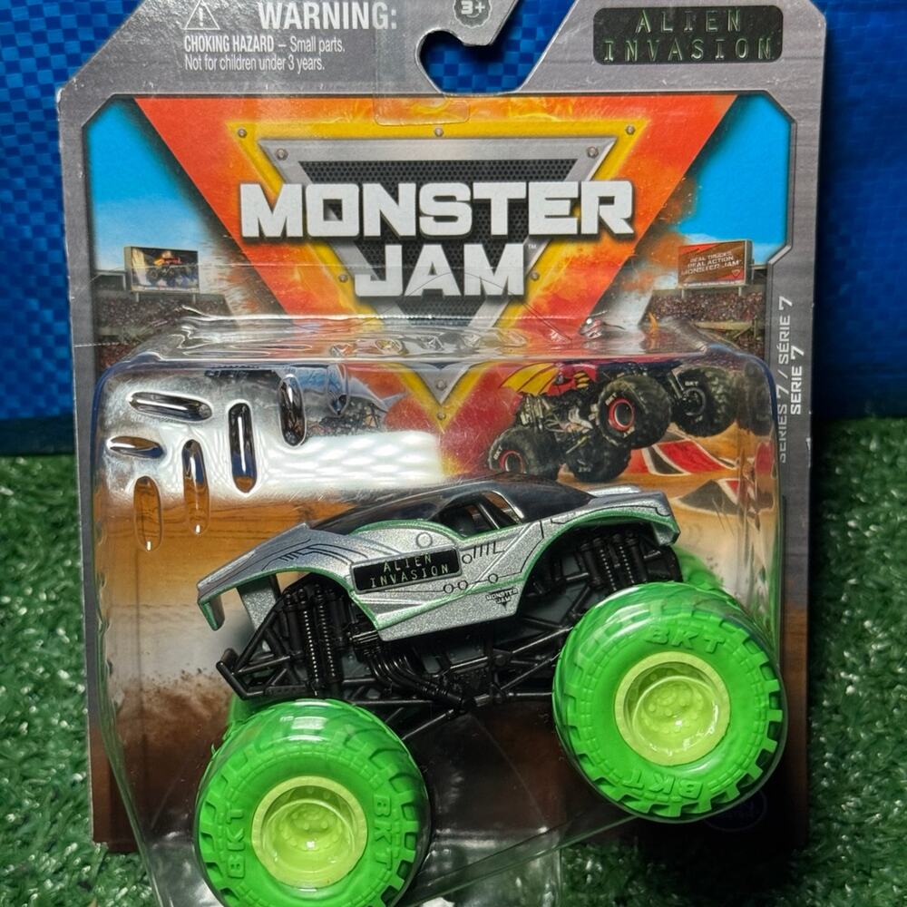 Alien Invasion Monster Jam Truck